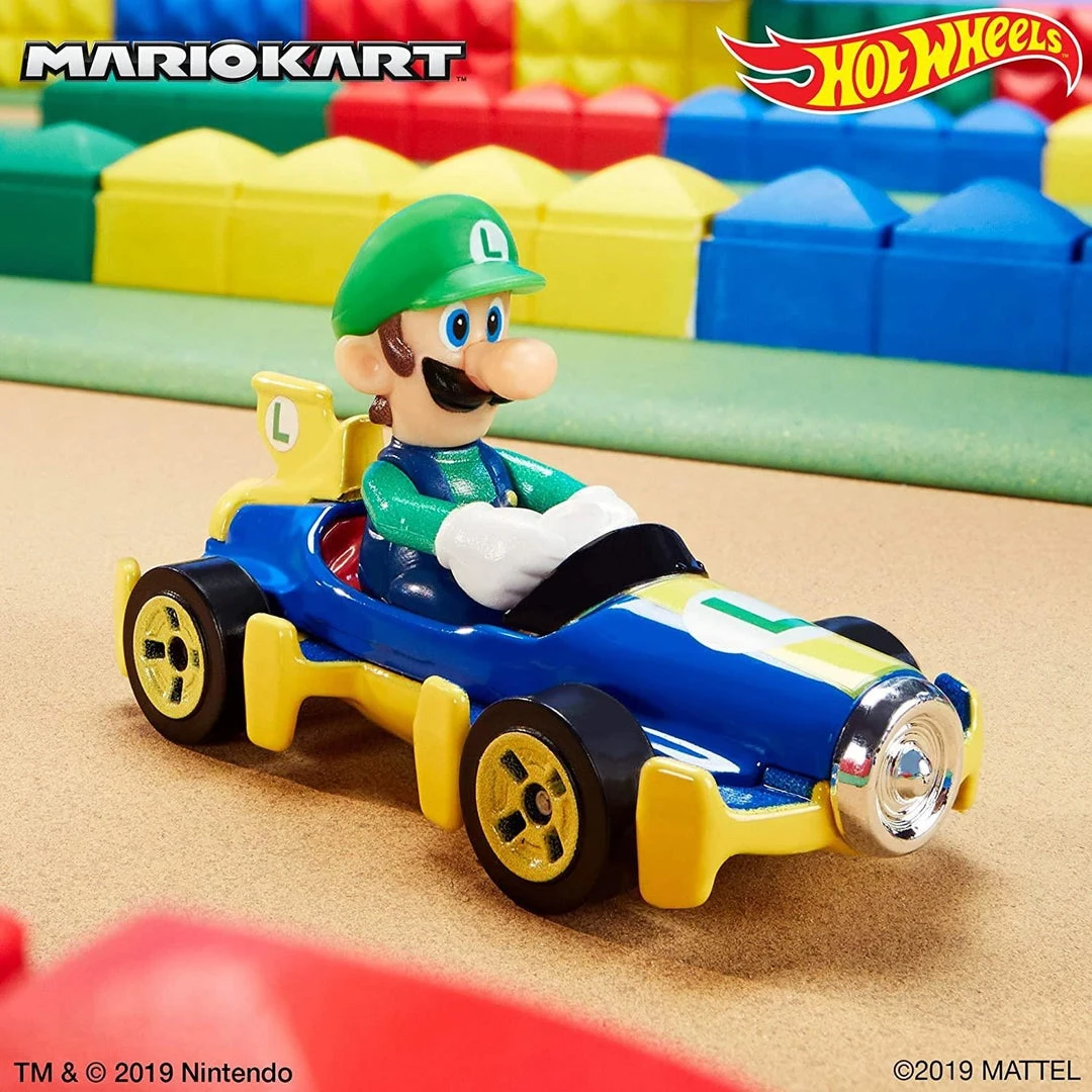 Super Mario Gaming Hot Wheels: Mario Kart - Luigi Mach 8 Figurine 4 Super Mario Gaming Hot Wheels: Mario Kart - Luigi Mach 8 Figurine