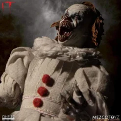 Toys & Figures IT 2017: Pennywise One:12 Action Figure