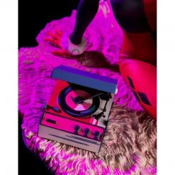 DC Comics Batman: The Animated Series Harley Quinn Waiting For My J Man Statue