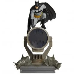 Batman Figurine Bat Signal Table Lamp PALADONE